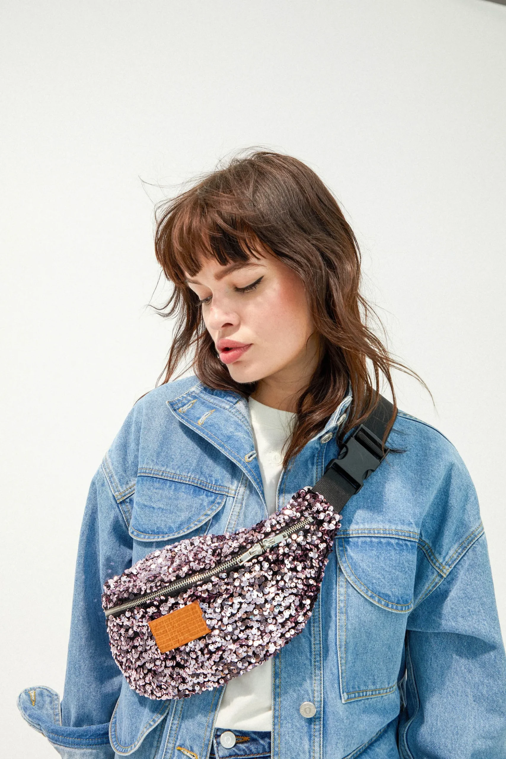 SAC BANANITA SEQUINS ROSES